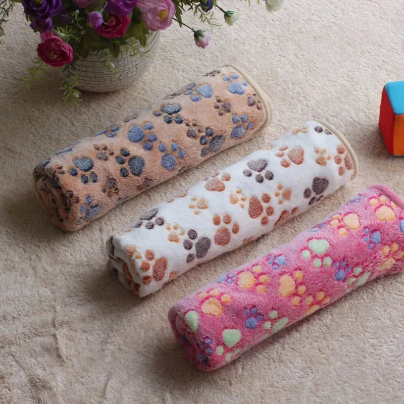 Luxurious Fleece Dog Blanket - Versatile Sizes