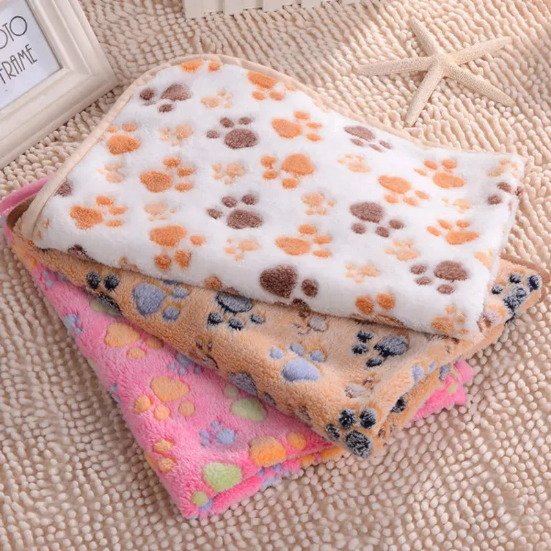 Luxurious Fleece Dog Blanket - Versatile Sizes