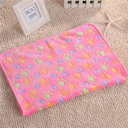 Luxurious Fleece Dog Blanket - Versatile Sizes